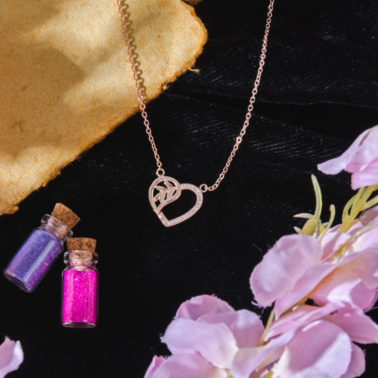 Everleaf Heart Pendant