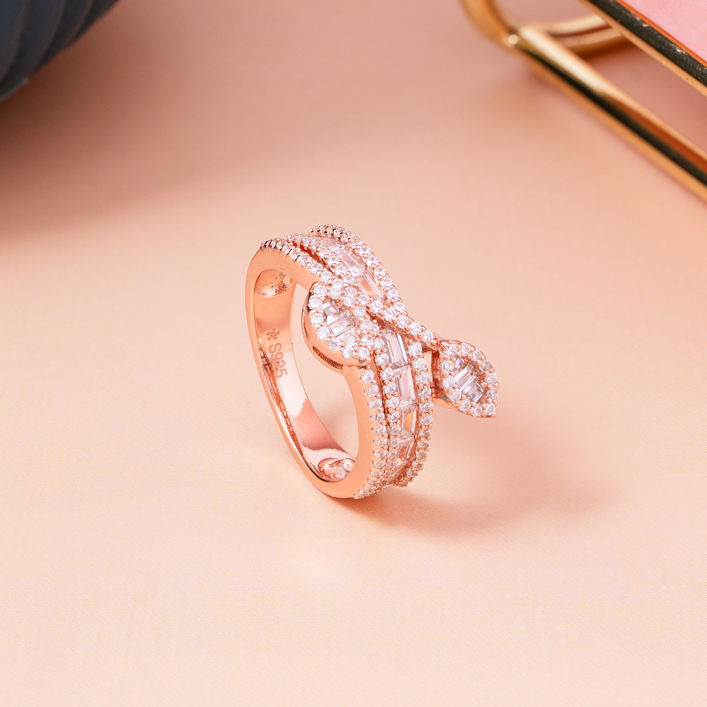 Eternal Twist Rose Gold Ring