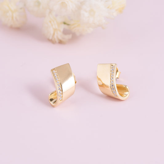 Golden Curve Studs