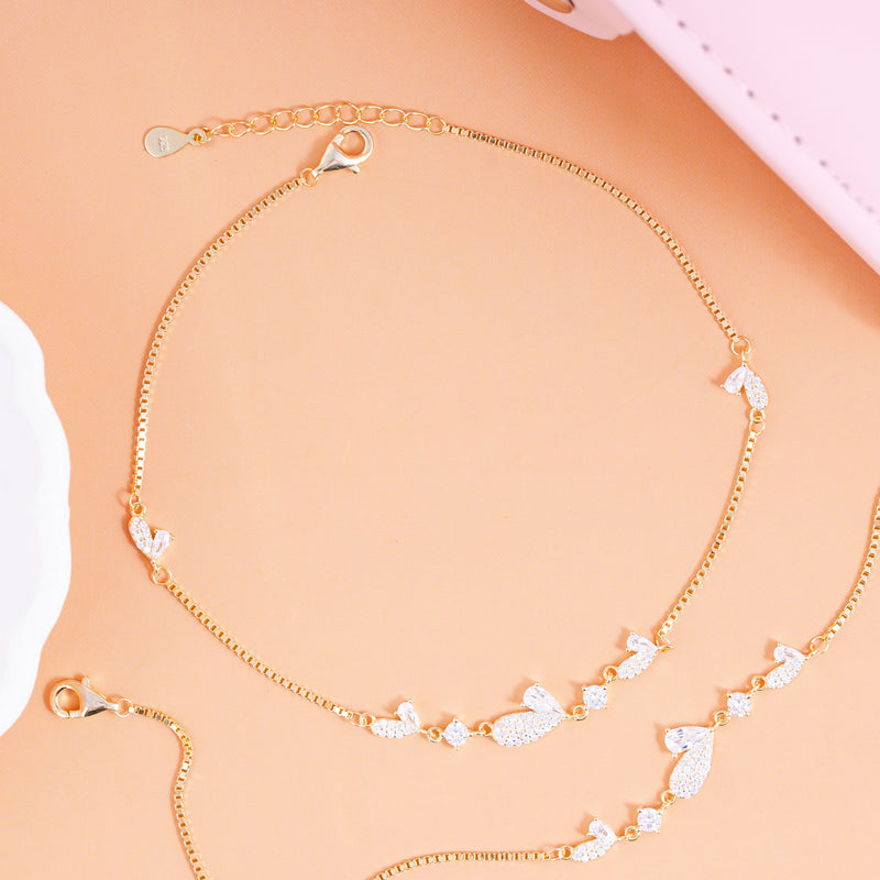 Golden Wingline Anklet