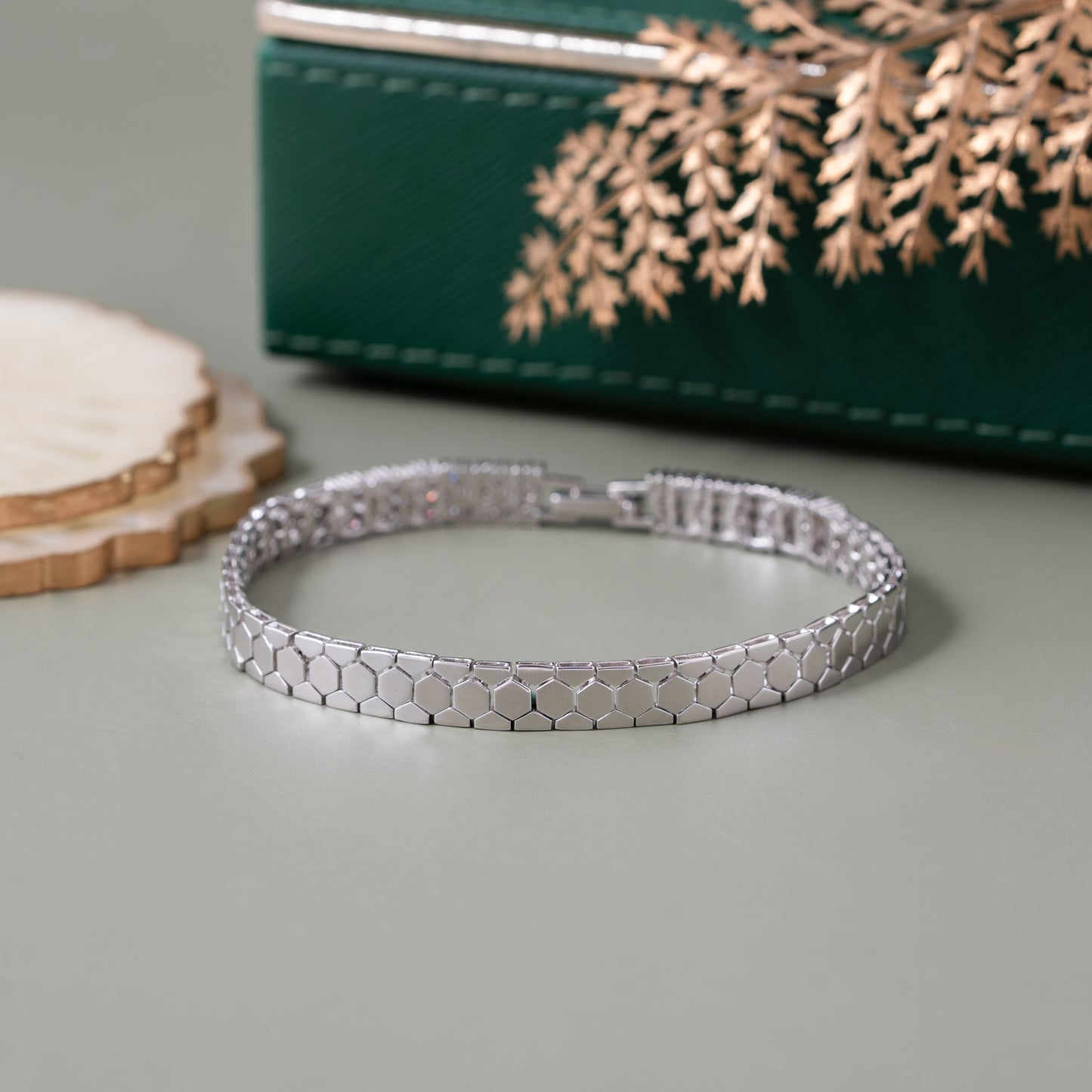 Hexa Mesh Bracelet