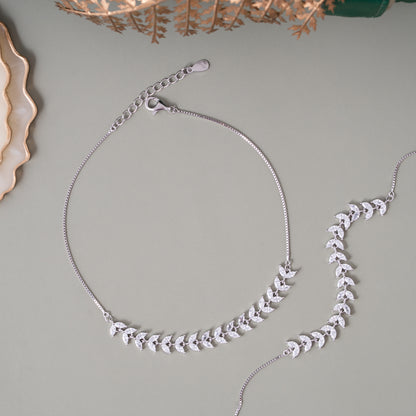 Leafline Grace Anklet