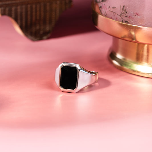Black Crest Ring