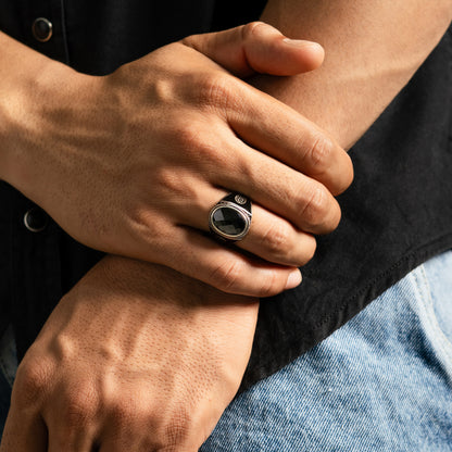 Onyx Regent Ring For Men