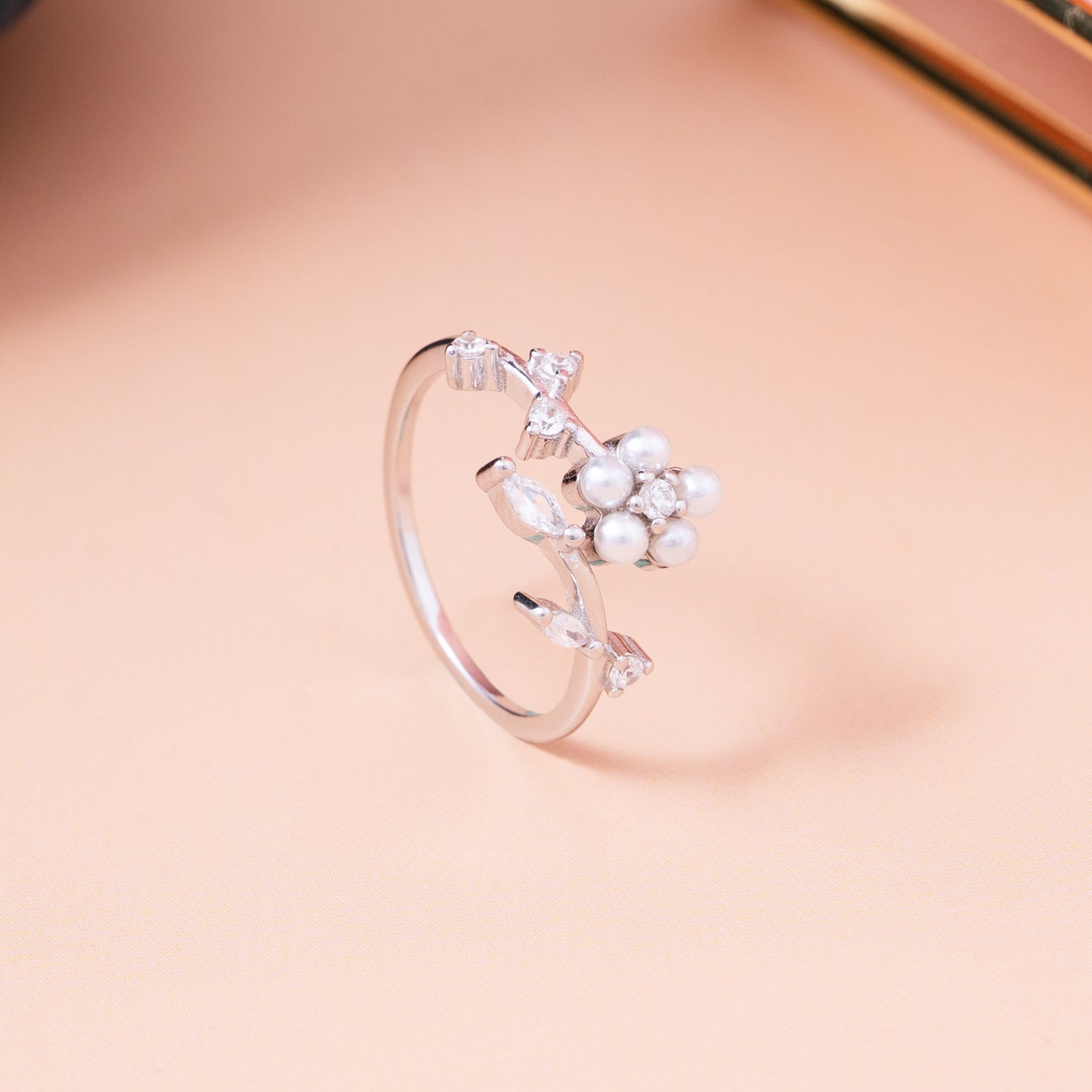 Pearl Bloom Silver Ring