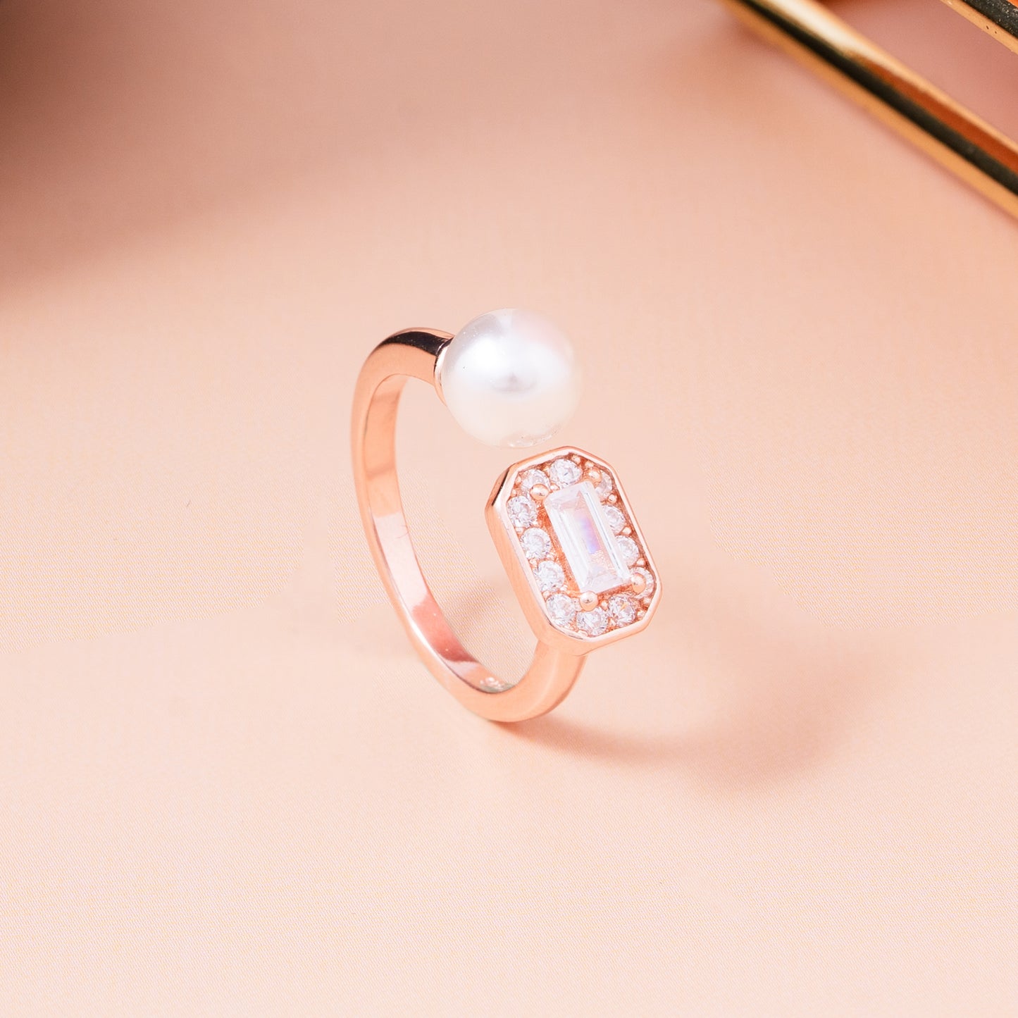 Pearl Prism Rose Gold Ring