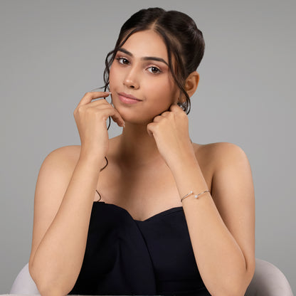 Pearl Orbit Bracelet