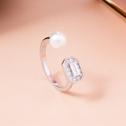 Pearl Prism Silver Ring