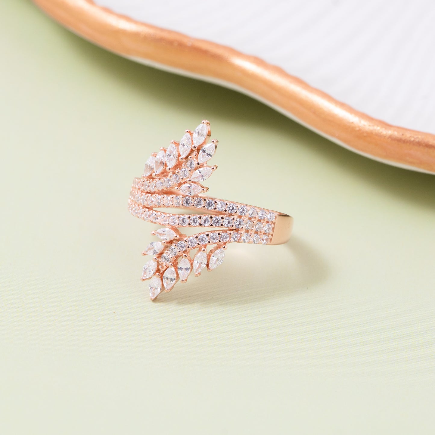 Rosé Winglet Ring