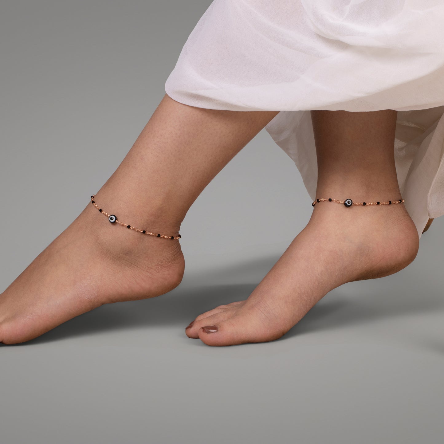 Rose Eye Charm Anklet