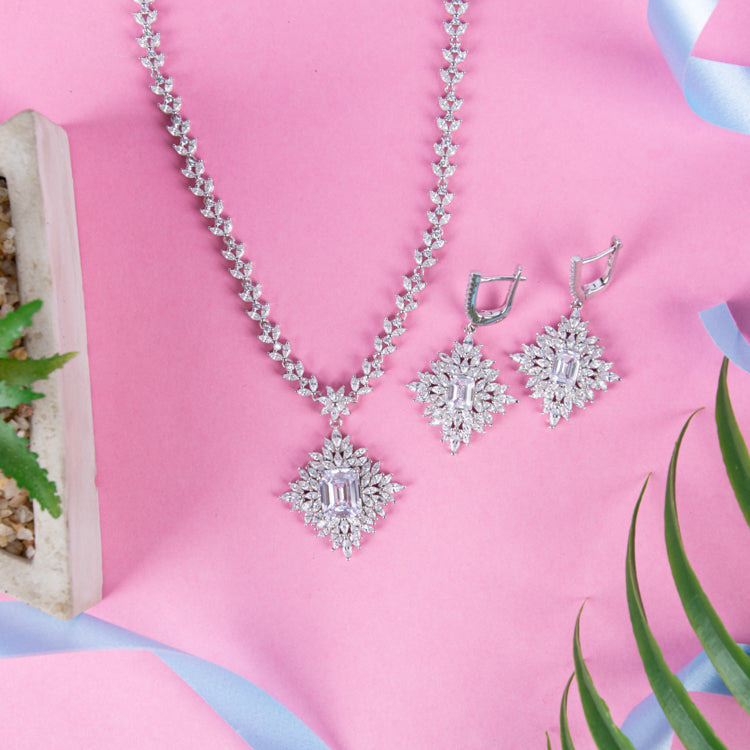 Silver Majesty set