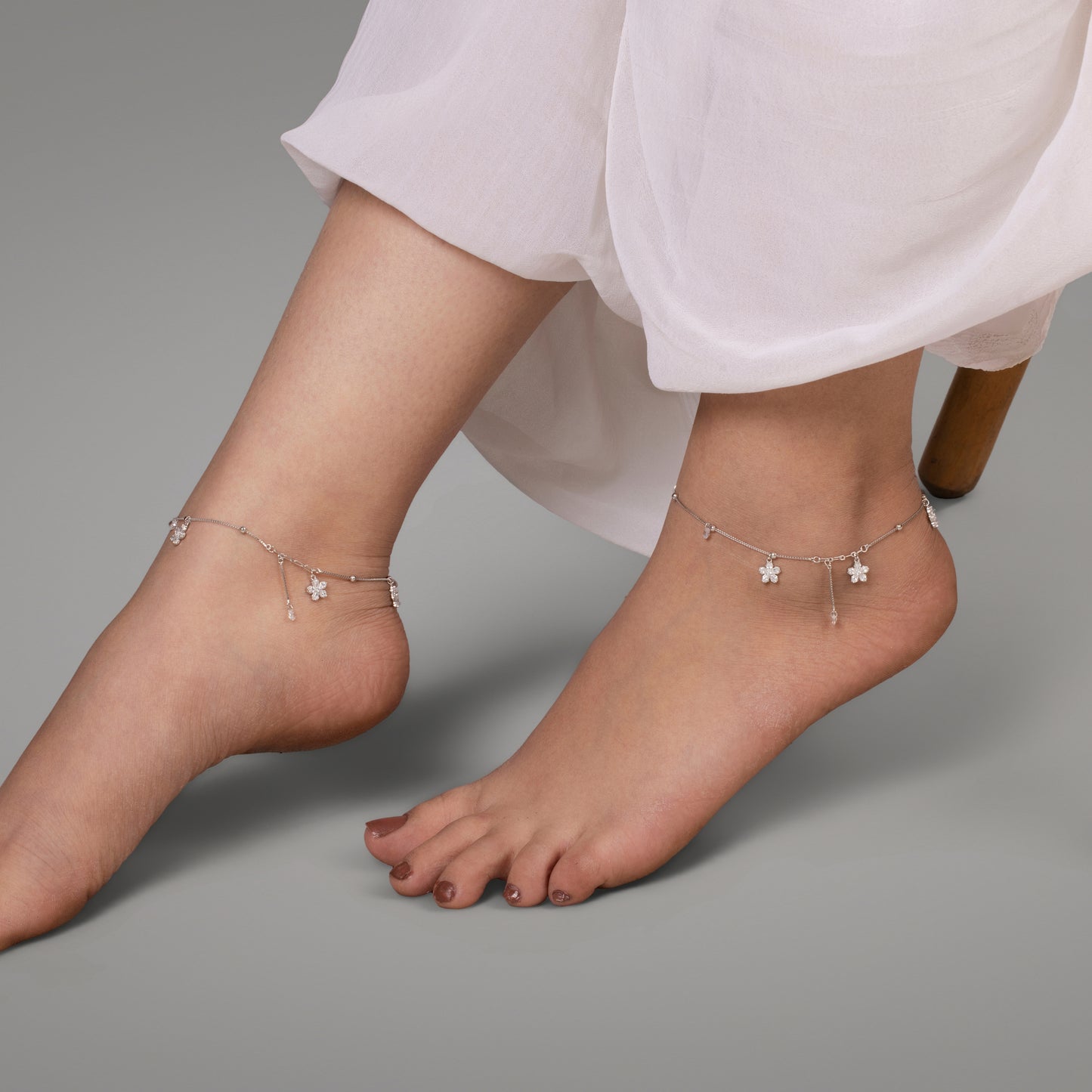 Sparkling Bloom Anklet