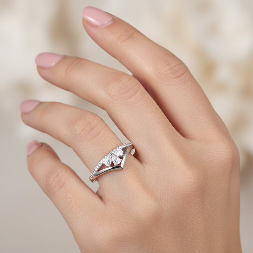 Starlight Curve Ring