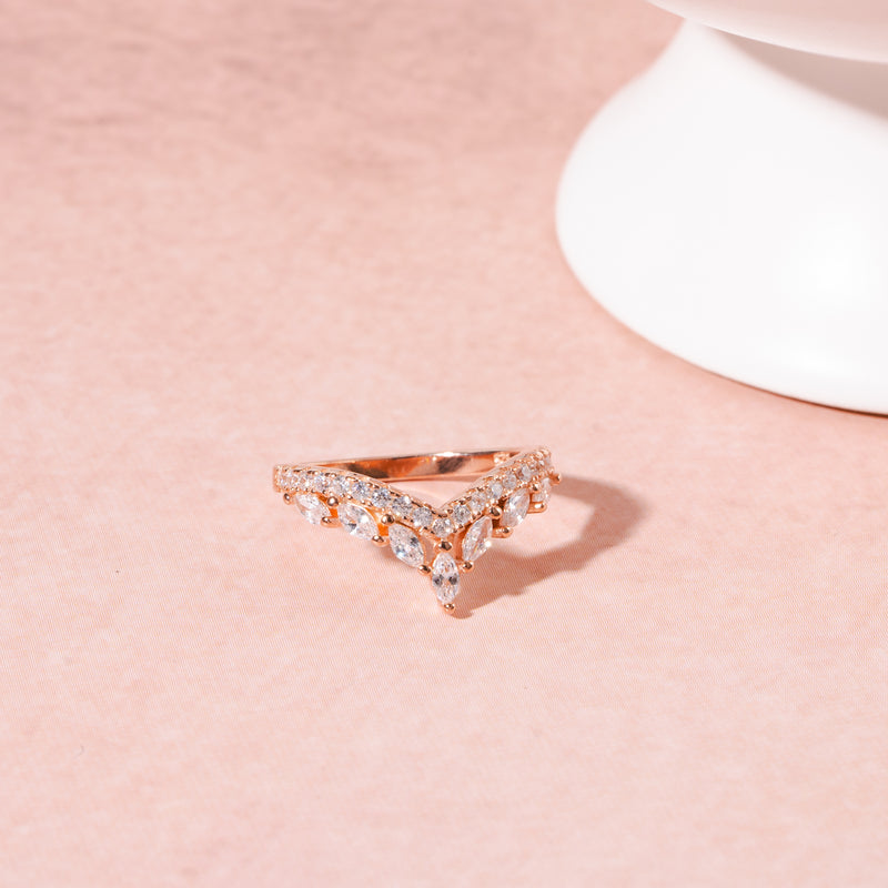 Starlight Curve Ring