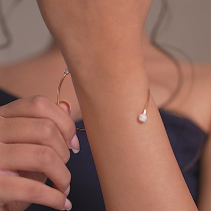Rosy Pearl Orbit Bracelet